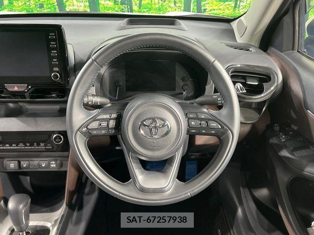 Toyota YARIS CROSS 2022-01 8662656-10