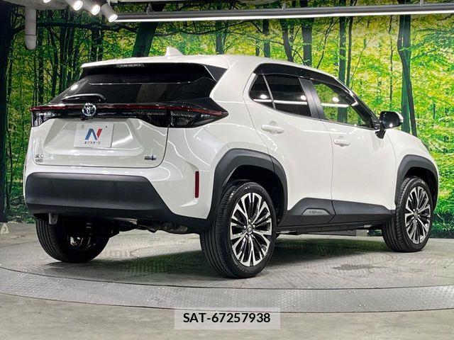 Toyota YARIS CROSS 2022-01 8662656-16