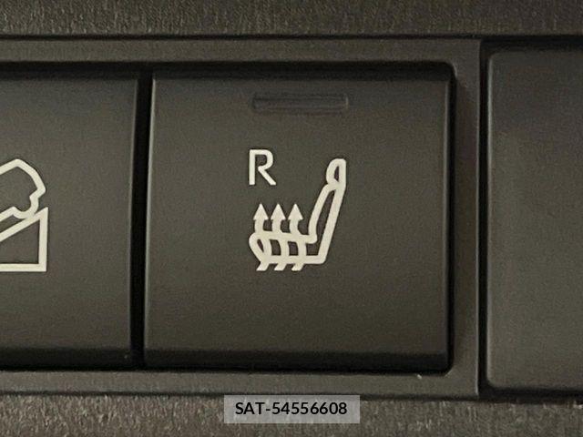 Toyota YARIS CROSS 2024-06 8662652-5