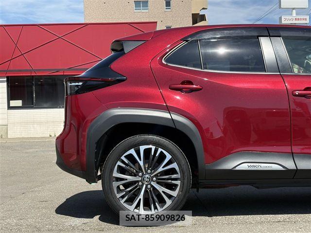 Toyota YARIS CROSS 2021-12 8662666-9