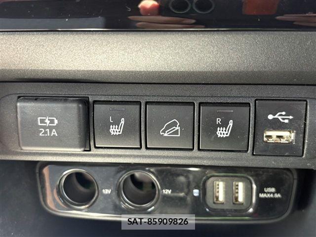 Toyota YARIS CROSS 2021-12 8662666-26
