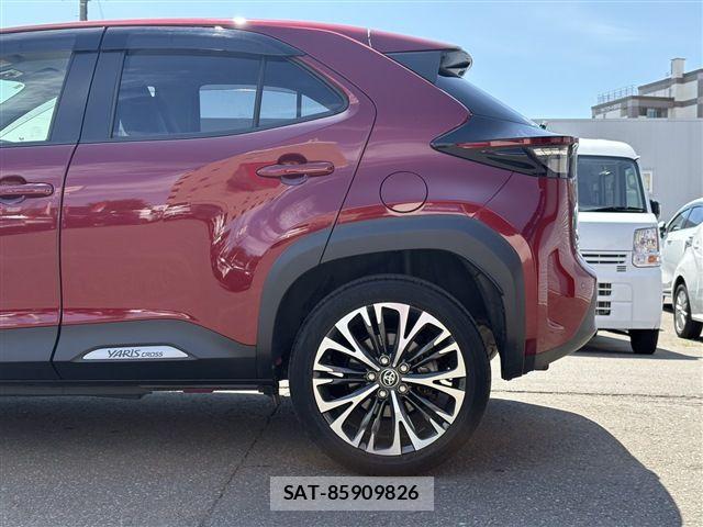 Toyota YARIS CROSS 2021-12 8662666-5