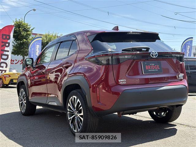 Toyota YARIS CROSS 2021-12 8662666-6