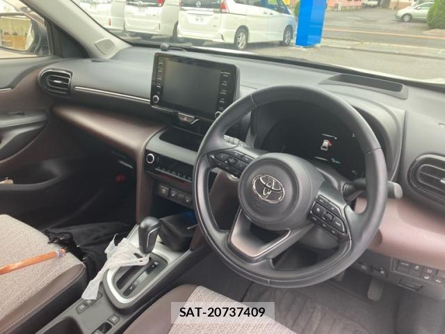 Toyota YARIS CROSS 2021-12 8662665-13