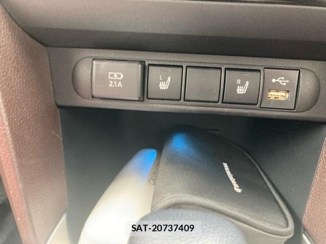Toyota YARIS CROSS 2021-12 8662665-19