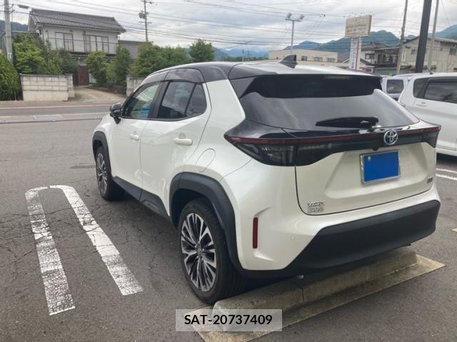 Toyota YARIS CROSS 2021-12 8662665-5