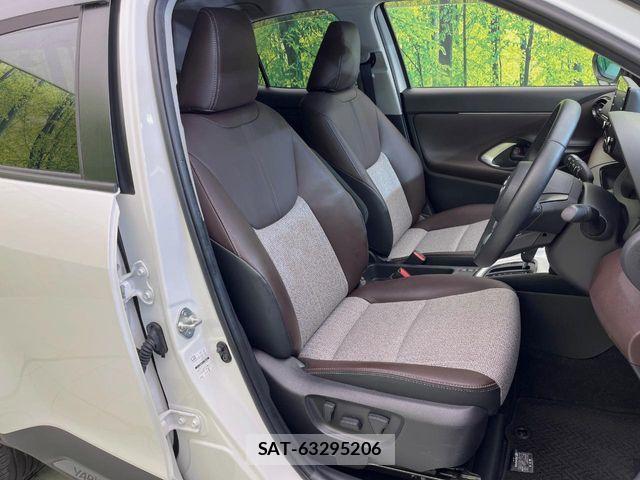 Toyota YARIS CROSS 2021-10 8662658-7