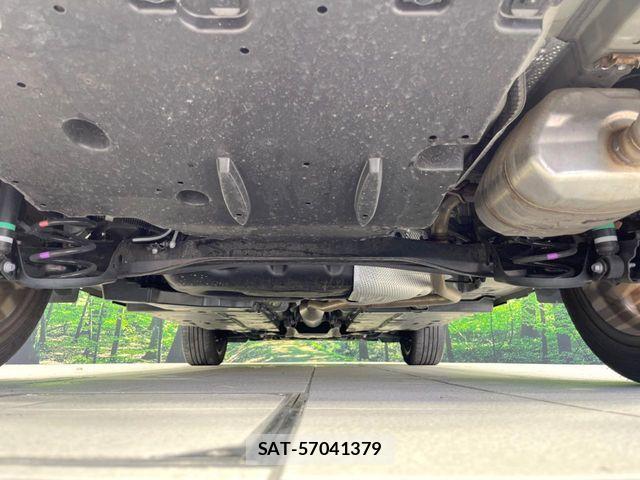 Toyota YARIS CROSS 2024-03 8687010-18