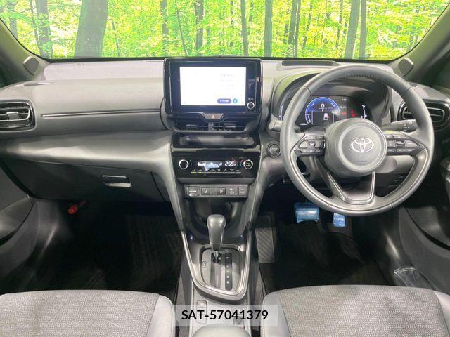 Toyota YARIS CROSS 2024-03 8687010-1
