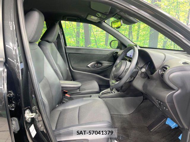 Toyota YARIS CROSS 2024-03 8687010-7