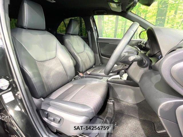Toyota YARIS CROSS 2024-04 8687012-7