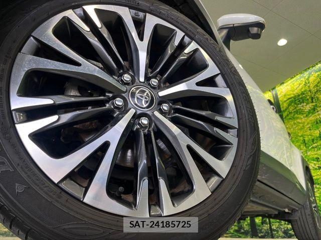 Toyota YARIS CROSS 2023-01 8687015-12