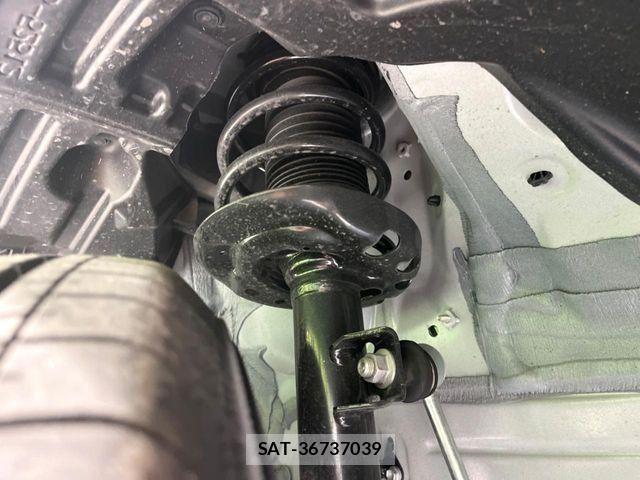Toyota YARIS CROSS 2025-08 8687014-18
