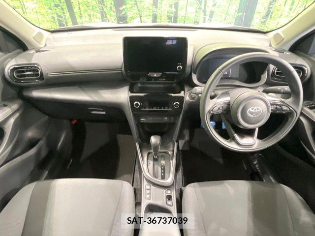 Toyota YARIS CROSS 2025-08 8687014-1