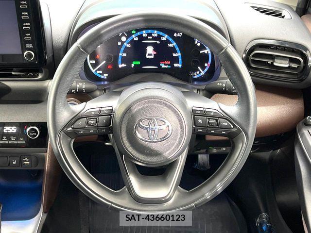Toyota YARIS CROSS 2020-12 8687023-10