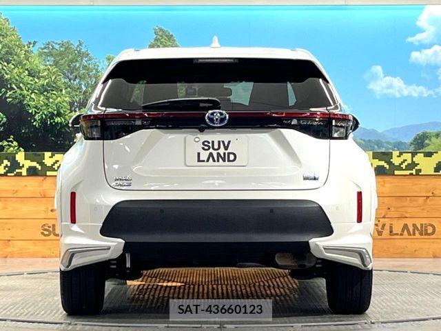 Toyota YARIS CROSS 2020-12 8687023-14