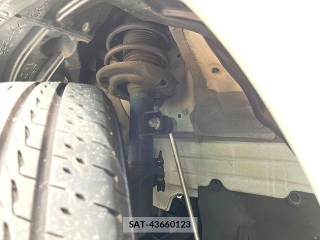 Toyota YARIS CROSS 2020-12 8687023-19