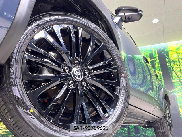 Toyota YARIS CROSS 2025-08 8687011-13