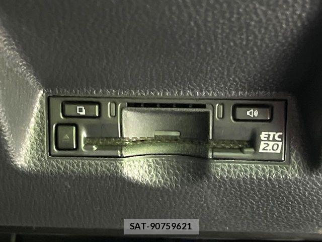 Toyota YARIS CROSS 2025-08 8687011-6