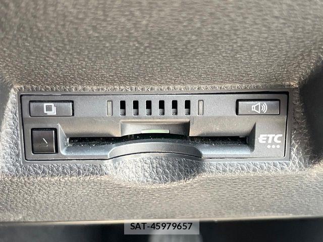 Toyota YARIS CROSS 2023-07 8687013-7