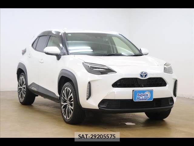 Toyota YARIS CROSS 2021-03 8747119-17