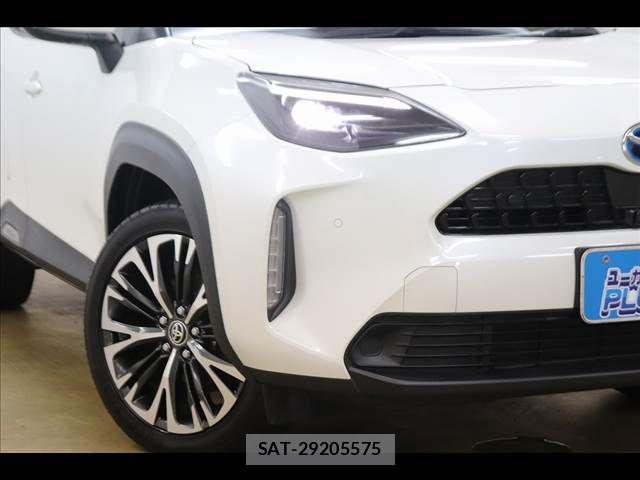Toyota YARIS CROSS 2021-03 8747119-22