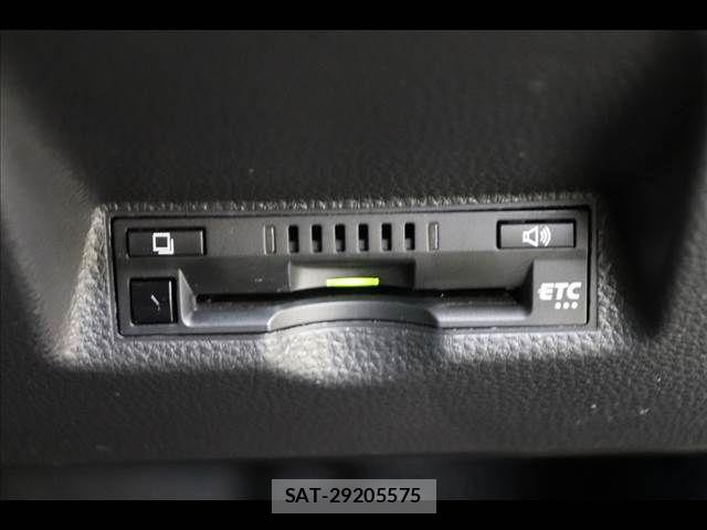 Toyota YARIS CROSS 2021-03 8747119-7