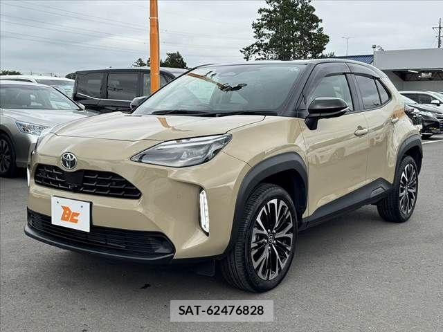 Toyota YARIS CROSS 2024-03 8747102-9