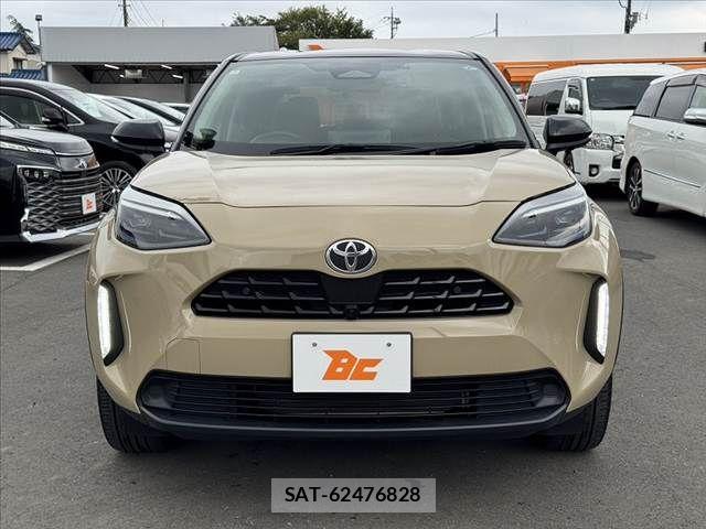 Toyota YARIS CROSS 2024-03 8747102-8