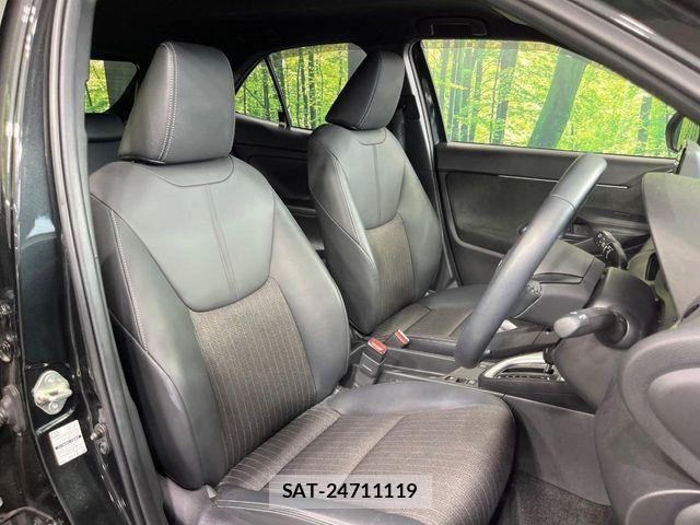 Toyota YARIS CROSS 2022-08 8747111-7