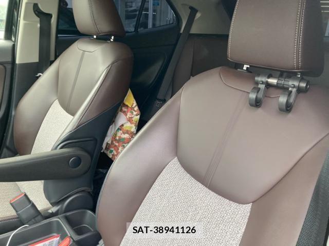 Toyota YARIS CROSS 2021-08 8747120-9