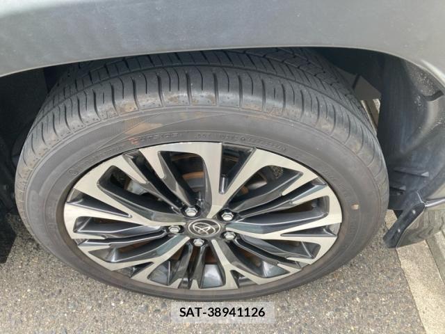 Toyota YARIS CROSS 2021-08 8747120-5