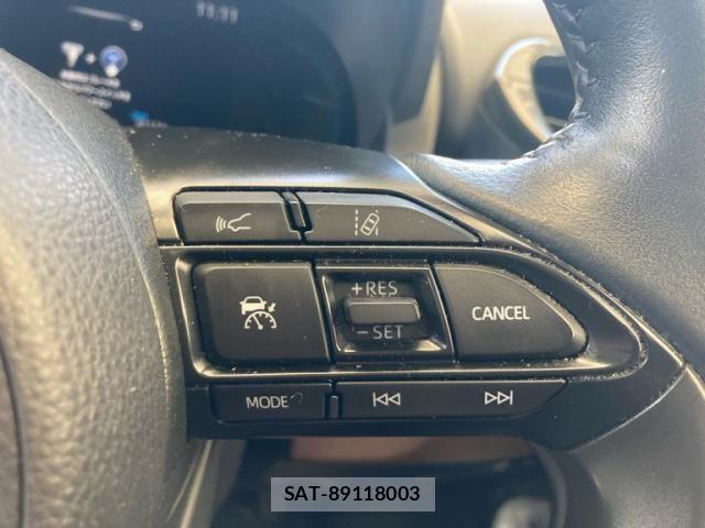 Toyota YARIS CROSS 2024-01 8747116-19