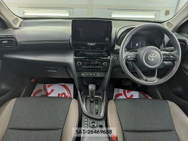 Toyota YARIS CROSS 2025-05 8747099-14
