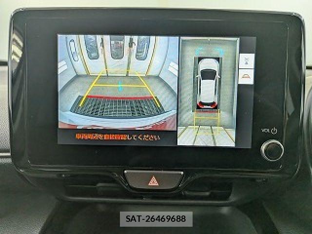 Toyota YARIS CROSS 2025-05 8747099-23