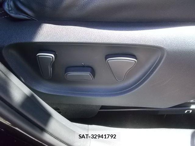 Toyota YARIS CROSS 2020-12 8747118-15