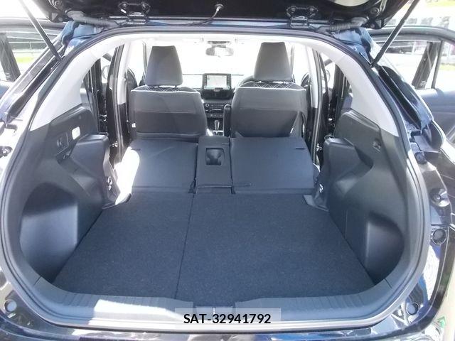 Toyota YARIS CROSS 2020-12 8747118-20