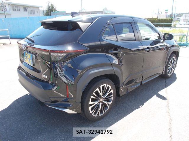 Toyota YARIS CROSS 2020-12 8747118-3