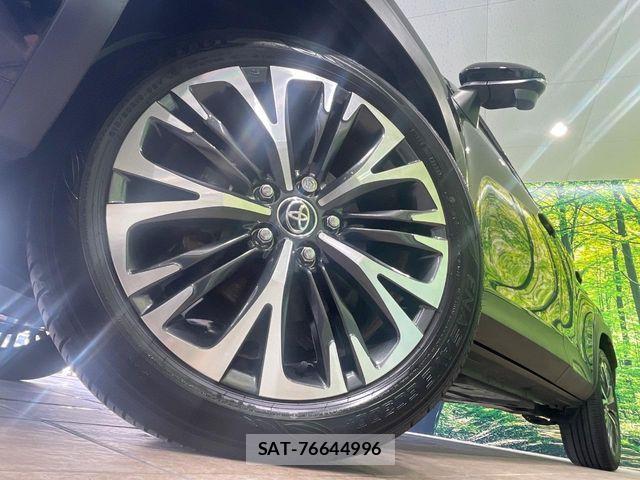 Toyota YARIS CROSS 2021-07 8747114-12