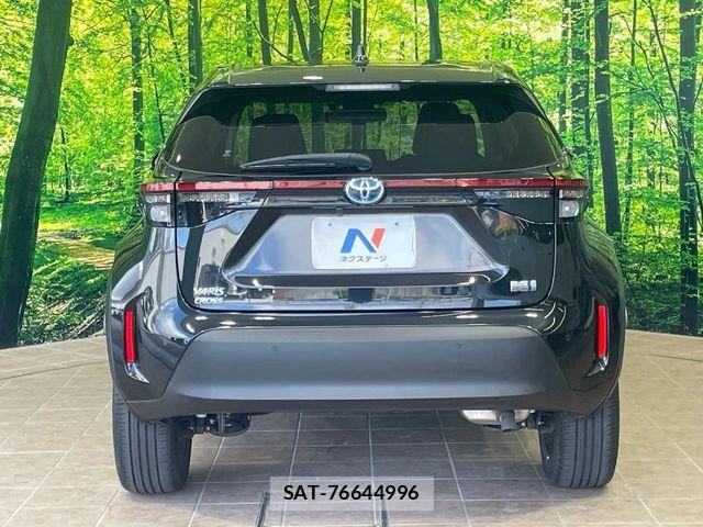 Toyota YARIS CROSS 2021-07 8747114-15