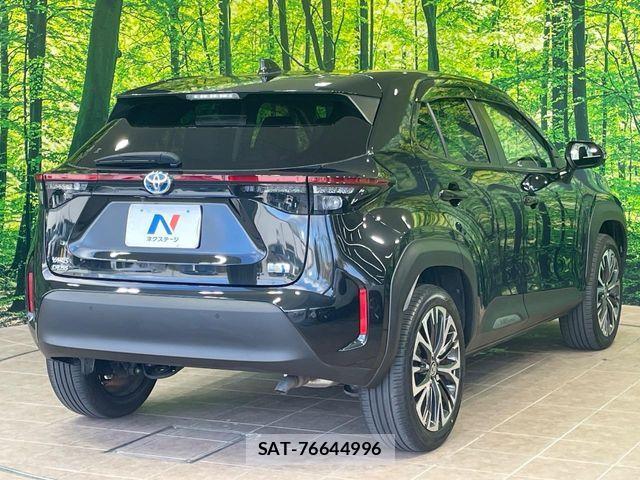 Toyota YARIS CROSS 2021-07 8747114-17