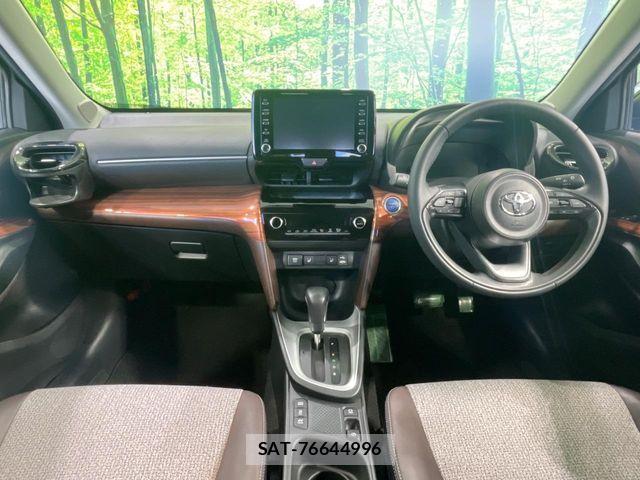 Toyota YARIS CROSS 2021-07 8747114-1