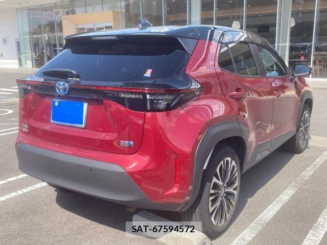 Toyota YARIS CROSS 2023-11 8747115-1