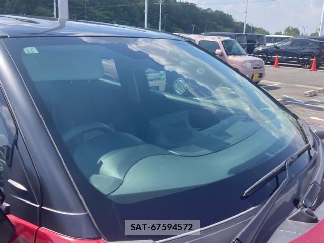Toyota YARIS CROSS 2023-11 8747115-2