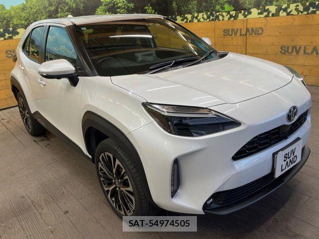 Toyota YARIS CROSS 2024-03 8747100-15