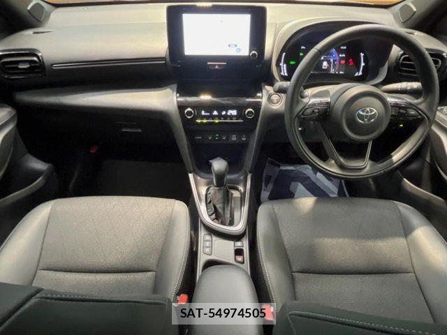 Toyota YARIS CROSS 2024-03 8747100-1