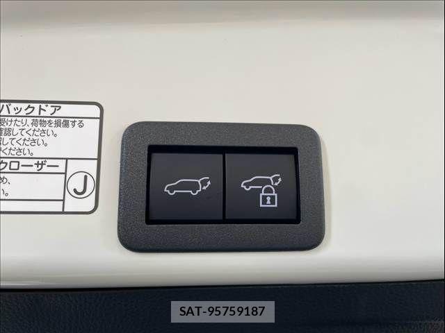 Toyota YARIS CROSS 2021-11 8747113-6