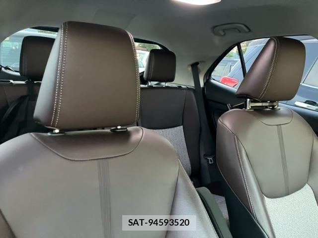 Toyota YARIS CROSS 2020-11 8747121-17