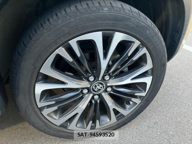 Toyota YARIS CROSS 2020-11 8747121-20