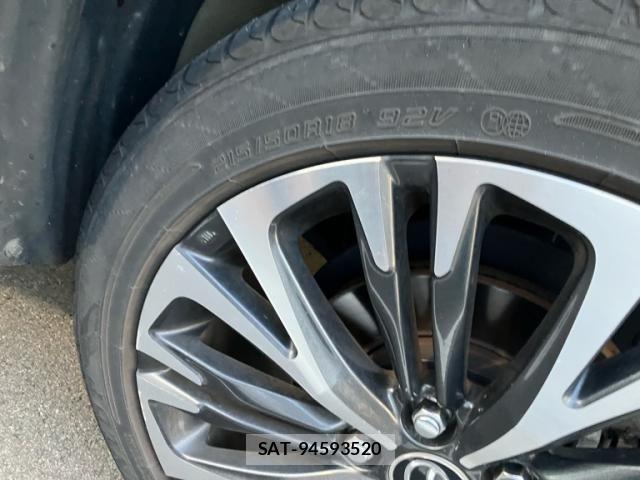 Toyota YARIS CROSS 2020-11 8747121-21